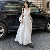 Seaside Vacation Wind V-Necked Dresses Women's New Skinny White Dress French Beach Dresses