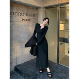 Vintage Long-Sleeved Knitted Dress Women's Spring And Autumn 2025 New French Design Feel Waist Temperament Long Skirt
