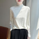 Fine Spinning 2026 Spring Female New Designer Embroidery Small Collar Chinese Style Loose Bottom Knitting Shirt