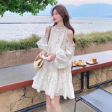 White Floral Dress Women's Summer 2025 New Small Shoulder Carefully Reduce The Age Of The Holiday Style A Skirt