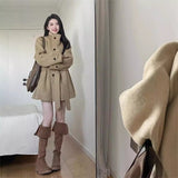 Ki-Colored Hair, The Coat Of Arms, The New Korean Version Of The Women's Autumn And Winter Dress With A Small Medium And Long Hepburn Wind Coat