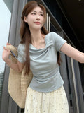 Design-Sensitive Kinesi Blue Short-Sleeved T-Shirt For Women 2025 Summer Niche Folds Chic White Sweet Spicy Shoulder Coat
