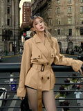 Small Hakqi Wind Coat Woman 2026 Autumn New High-End Atmospheric British Wind Waist Short Coat