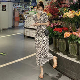 2025 New Summer Fairy Thin High-End Famous Temperament To Receive Waist Long Black And White Broken Flower Joint Dress